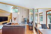 Wohnzimmer vom Flur aus - 