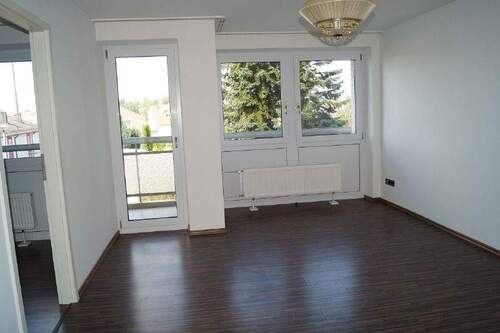 Wohnen - Kleine 2-Zimmer-Wohnung mit Balkon