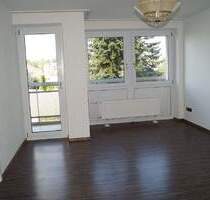 Kleine 2-Zimmer-Wohnung mit Balkon - Straubing