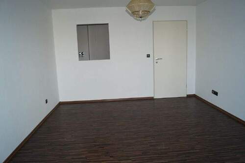 Wohnen - 2 Zimmer Etagenwohnung zur Miete in Straubing