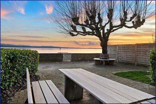 Seegrundstück, Badezugang, Lesen, Grillen - 