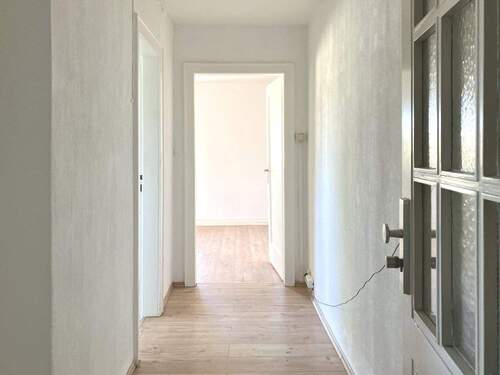 Eingangsbereich - 2 Zimmer Etagenwohnung in Kassel