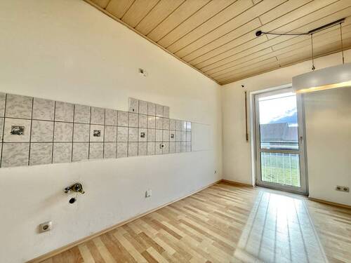 Küche - 2 Zimmer Etagenwohnung in Thalmassing