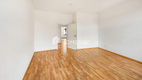 Wohnzimmer 2 - 2 Zimmer Etagenwohnung zum Kaufen in Leipzig