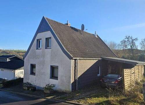 Haus - 4 Zimmer Einfamilienhaus zum Kaufen in Kall