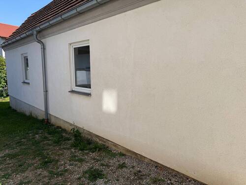 11 Meter Länge misst eine Doppelgarage - 4 Zimmer Doppelhaushälfte in Harburg (Schwaben)