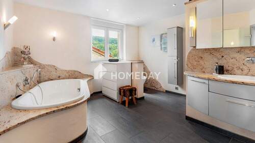 EG Badezimmer 1 - 