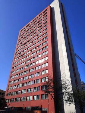 mehrstöckiges Wohnhochhaus.JPG - 2-Zimmerwohnung für Singles oder Paare im Ruby Tower