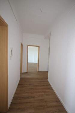 Flur - 2 Zimmer Etagenwohnung zur Miete in Döbeln