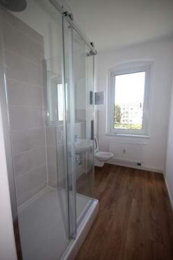 Bad - Etagenwohnung mit 60,00 m&sup2; in Döbeln zur Miete