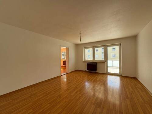 Wohnen - 4 Zimmer Etagenwohnung zum Kaufen in Kissing