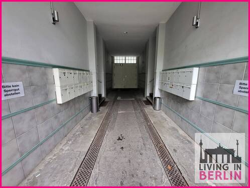 Eingangsbereich - 2 Zimmer Etagenwohnung zum Kaufen in Berlin