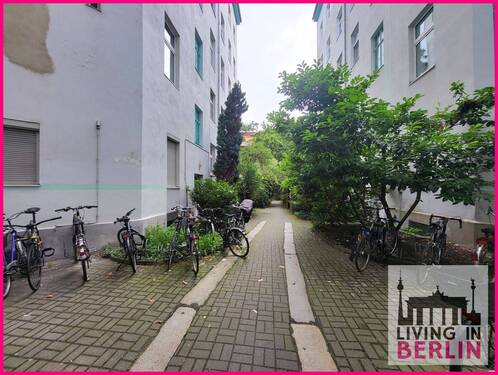 Innenhof - 2 Zimmer Etagenwohnung in Berlin