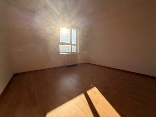 Schlafzimmer - 2 Zimmer Etagenwohnung zur Miete in Crimmitschau