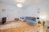 Wohnzimmer - 2 Zimmer Etagenwohnung zum Kaufen in Berlin