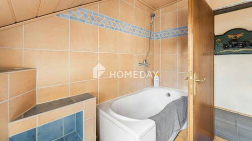 1. OG Badezimmer 2 - 