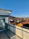 ist die großzügige Terrasse - 