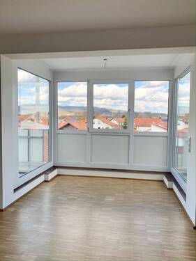 in der 4 Zimmer - 4 Zimmer Etagenwohnung zur Miete in Simbach am Inn
