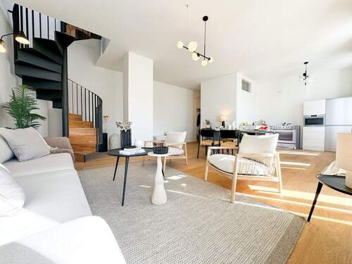 Wohnzimmer - 3 Zimmer Etagenwohnung in Berlin