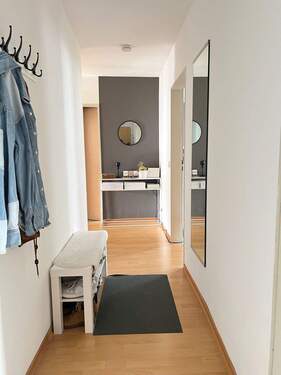 Flur.jpeg - Etagenwohnung mit 68,70 m&sup2; in Singen (Hohentwiel) zur Miete