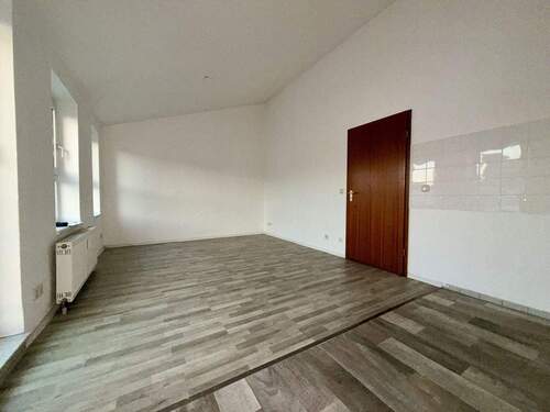 Wohnzimmer/Küche - Etagenwohnung mit 42,00 m&sup2; in Crimmitschau zur Miete