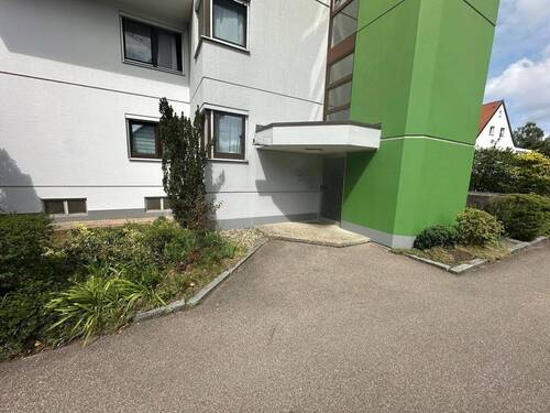 Außenansicht Gebäude - 3,5-Zimmer-Eigentumswohnung in Neumarkt in der Oberpfalz