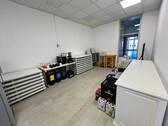 Zwischenraum - Büro- oder Ausstellungsfläche im östlichen Ringgebiet von Braunschweig zu vermieten ! Sofort frei