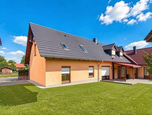 Garten - 6 Zimmer Mehrfamilienhaus, Wohnhaus zum Kaufen in Moorenweis