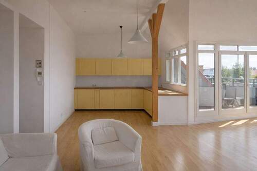 3 - 3 Zimmer Etagenwohnung in Berlin