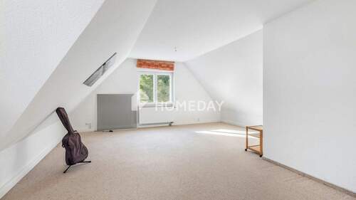 1. OG Wohnzimmer 1 - 