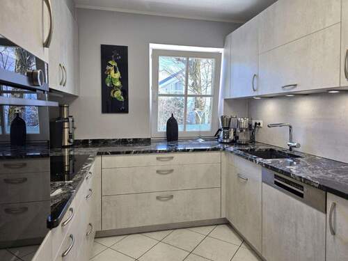 Moderne Einbauküche - 