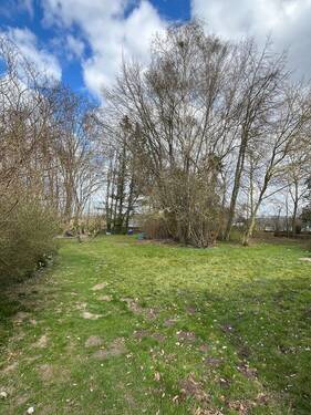 Gemeinschaftsgarten - Etagenwohnung mit 116,00 m&sup2; in Eime zur Miete