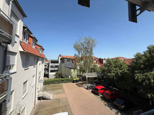 Blick vom Balkon - 3 Zimmer Etagenwohnung in Gotha