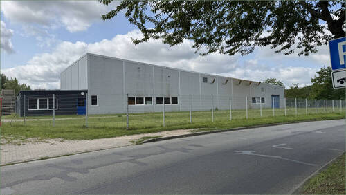 Gebäude Nr. 2 - Halle in Fehrbellin zur Miete