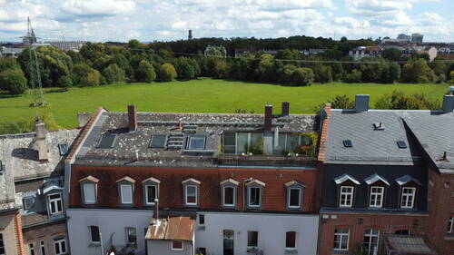 ...mit einem Highlight: Die Dachterrasse! - 2 Zimmer Etagenwohnung in Fürth
