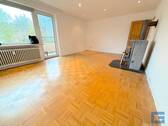 Wohnzimmer - 3 Zimmer Etagenwohnung zum Kaufen in Schönkirchen