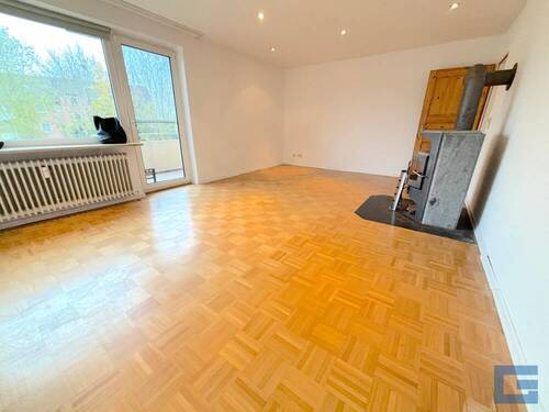 Wohnzimmer - 3 Zimmer Etagenwohnung zum Kaufen in Schönkirchen