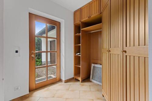 Garderobenschrank - 