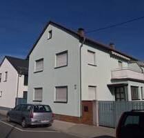 Schnuckelige DHH mit Garage und Garten - Karlsruhe Neureut