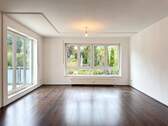 Wohn- und Essbereich mit Balkonzugang - 3 Zimmer Etagenwohnung zur Miete in Bochum