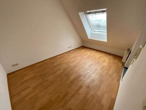 Wohn-/Schlafraum... - 