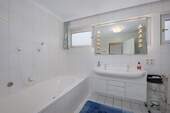 Badezimmer EG - 