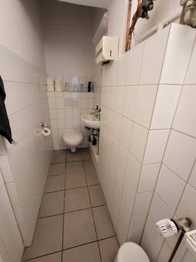 WC - 