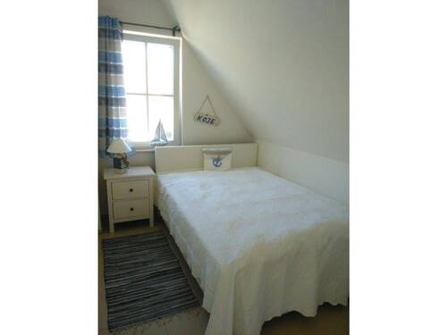 Ein helles Zimmer für individuelle Wünsche - 