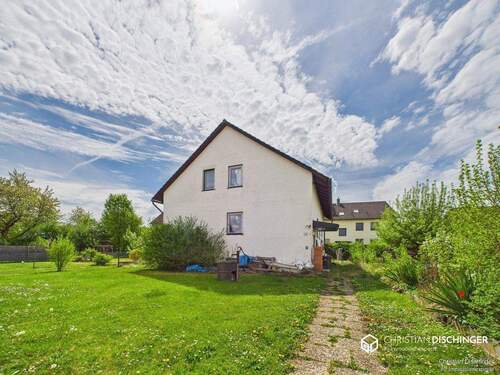 Giebelansicht - 1 Zimmer Mehrfamilienhaus, Wohnhaus zum Kaufen in Regensburg / Harting
