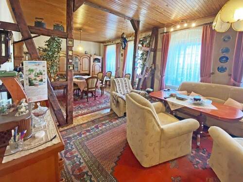 Großzügiger Wohn-/Essbereich - 