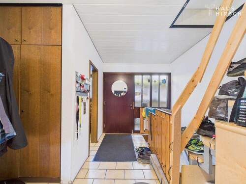 Eingangsbereich Obergeschoss - 6 Zimmer Einfamilienhaus in Nagold