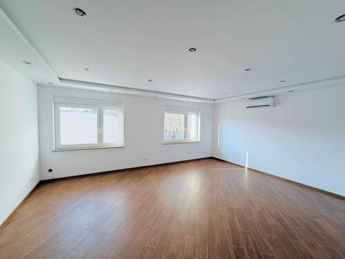 Büro 2 - 4 Zimmer Büro in Döbeln