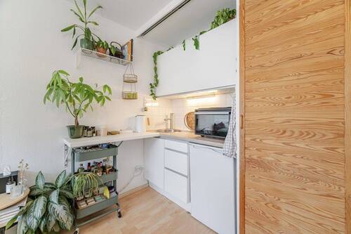 Küchenzeile - Etagenwohnung mit 27,40 m² in München zum Kaufen