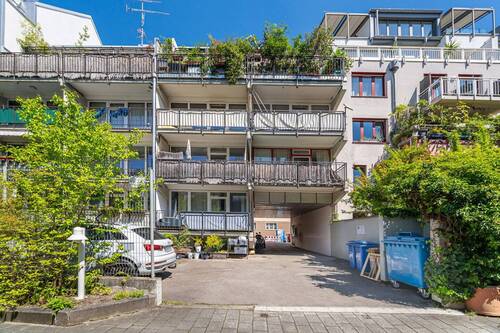 Blick vom Innenhof - 